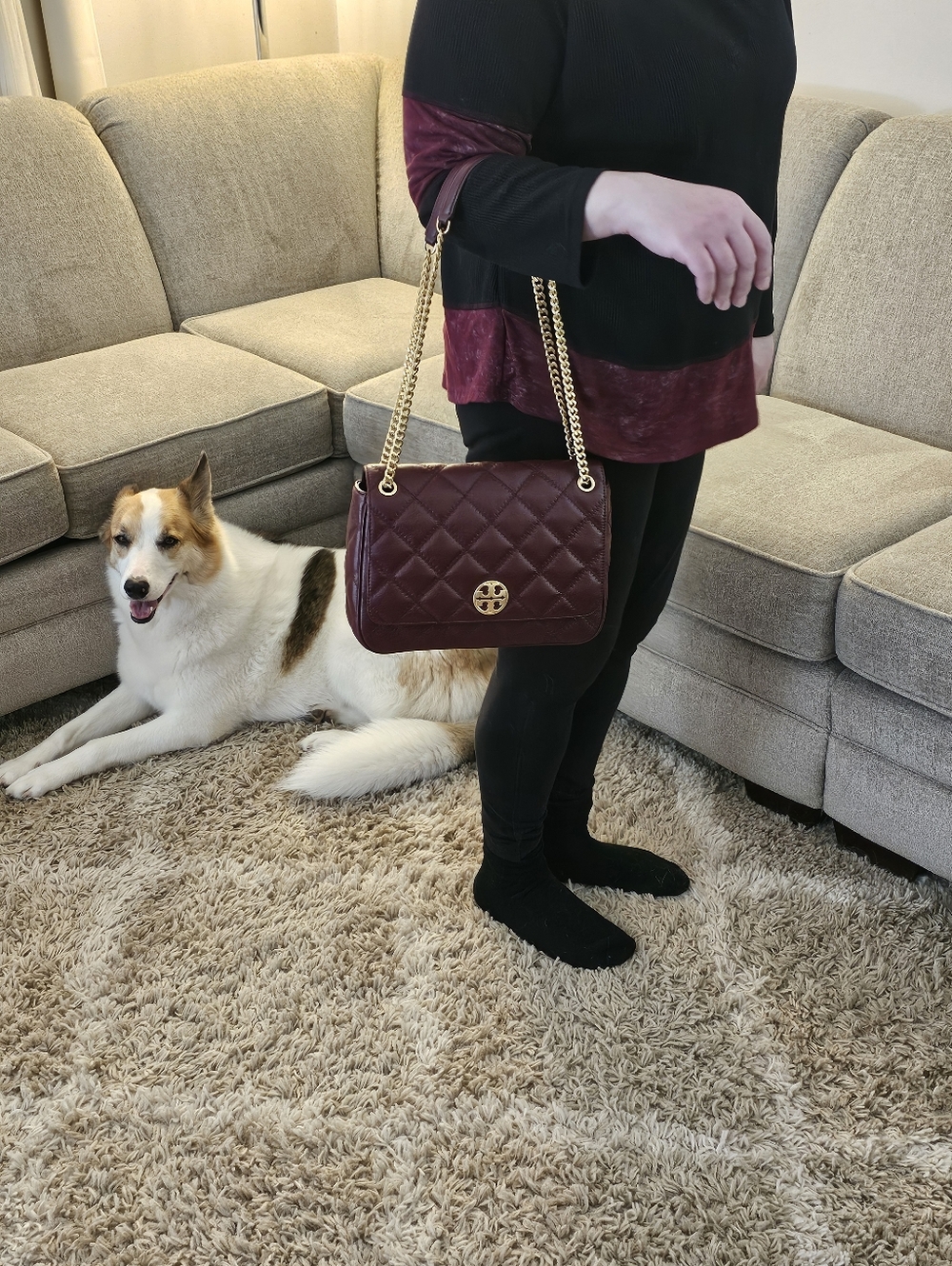 Tory Burch Quilted Willa Leather Shoulder Bag - Wine/claret with Gold Hardware - Picture 4 of 15